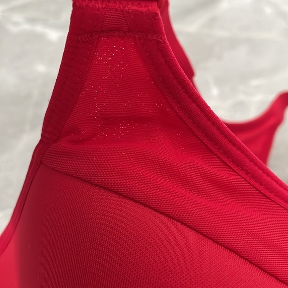 Women's Victoria’s Secret Sport Incredible Lightweight Max Sports Bra 34C - Picture 5 of 16